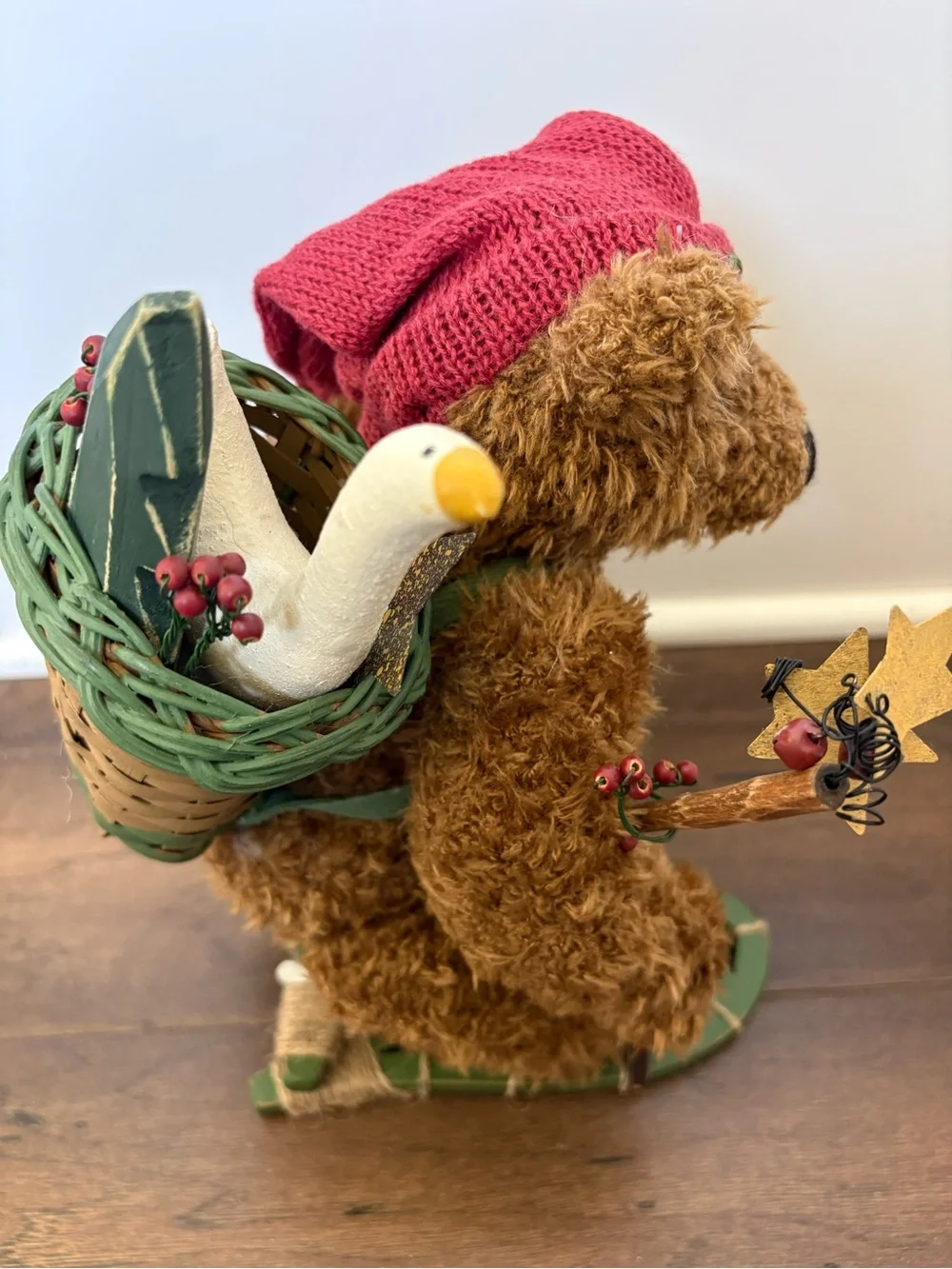 Vintage 2001 Tender Heart Treasures Christmas Teddy Bear Snowshoes Basket Rustic